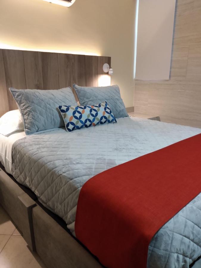 Hotel Executirooms 3*